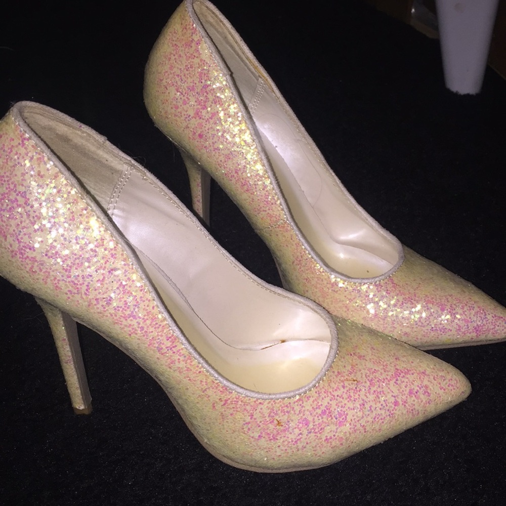Shiny heels